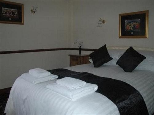 The Bay Horse Country Inn เทิร์สก์ ภายนอก รูปภาพ